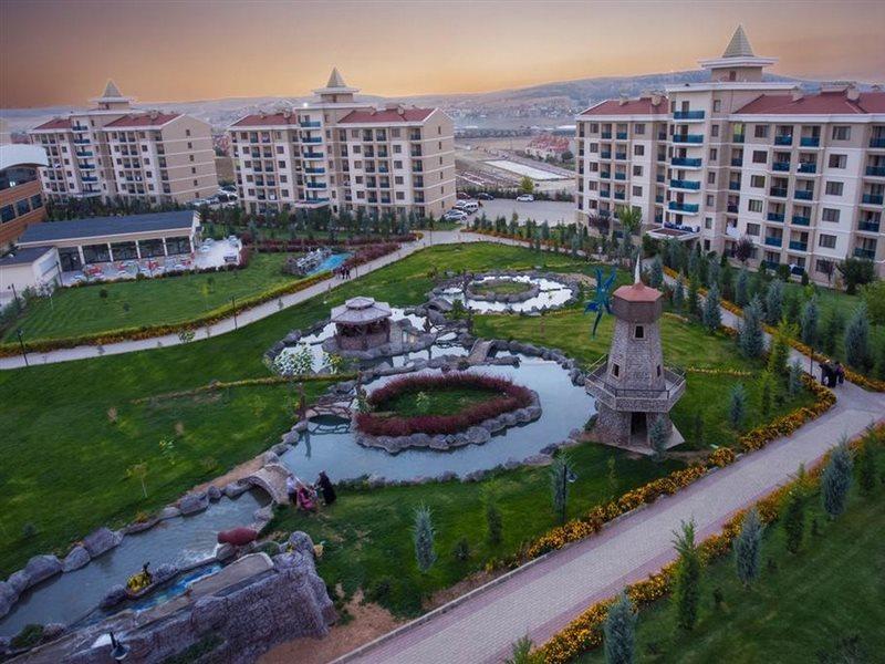 Grand Ozgul Thermal Holiday Village Gazligol Εξωτερικό φωτογραφία